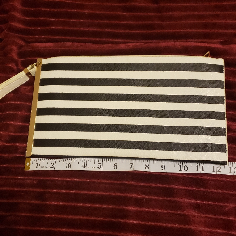 Black & White Striped Clutch, 13"x7"